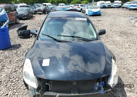 2011 Nissan Altima Base z USA, uszkodzony, nr VIN 1N4AL2AP7BN413581